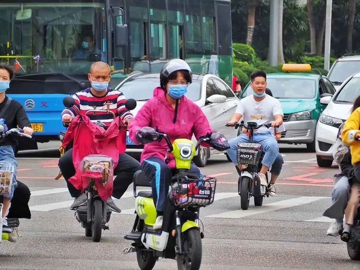 取消私家车限行政策_电动车管理依然严格的原因_限号限行与环保