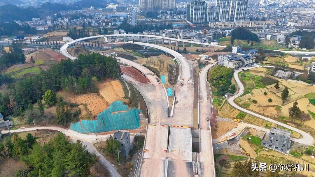 高速建设_利咸高速绿化工程_利咸高速施工进度